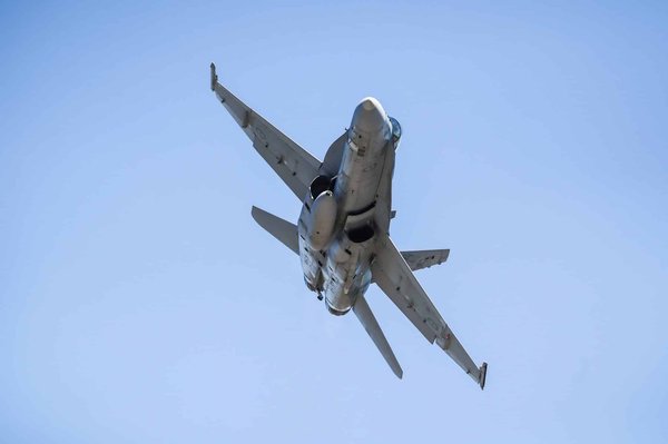 Quel est le prix d'un billet d'avion pour le Canada ?